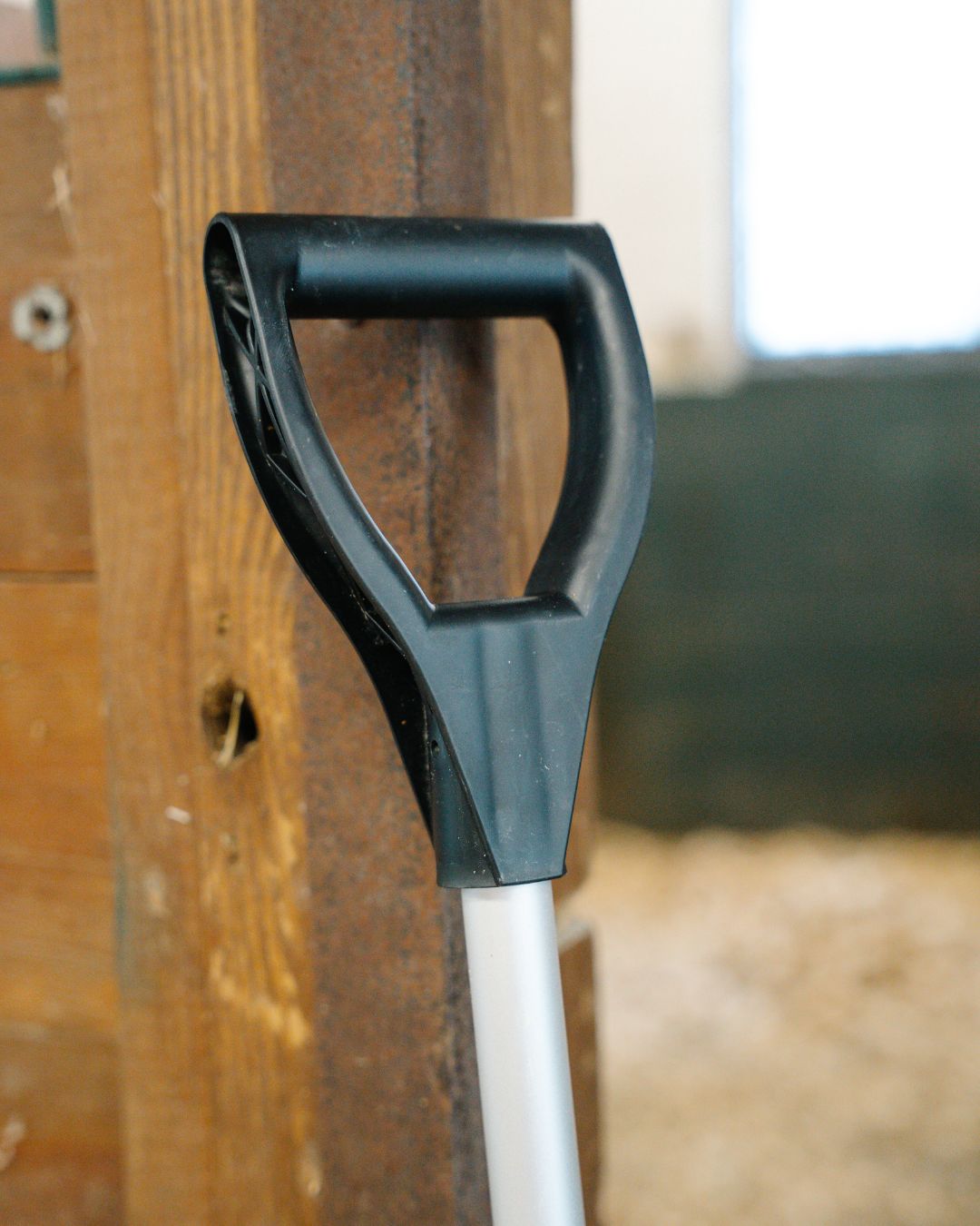 Heavy Duty Manure Fork with Aluminum Handle