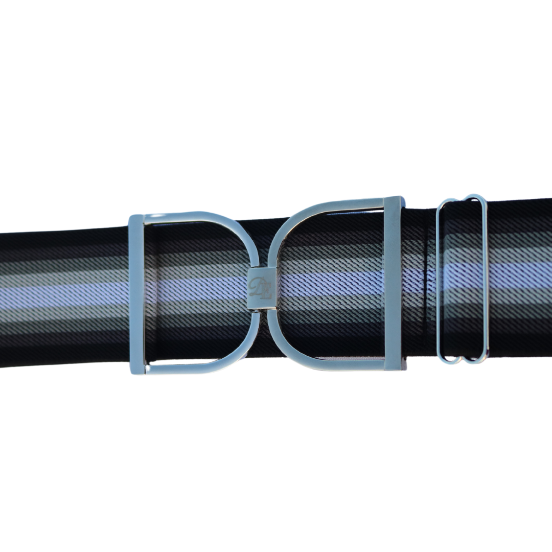 Black and White Ombre Comfort Fit Belt with Silver Engraved "DE" Stirrup
