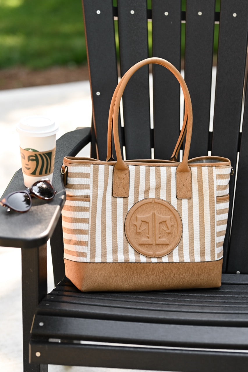 Turnout Tote | Signature